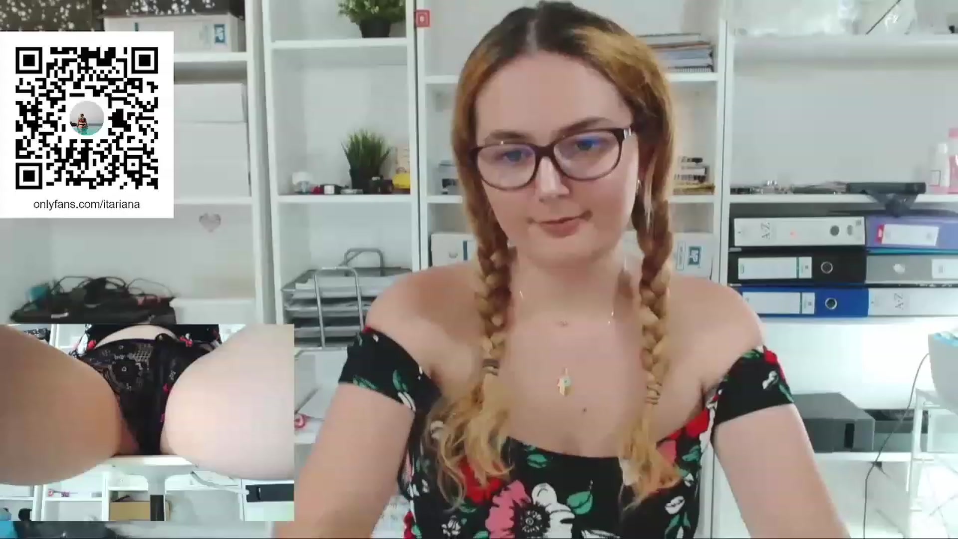Gallery image thumbnail from IT_Ariana's myfreecams stream on, 06/19/2023, 20:49 image 9 of 20