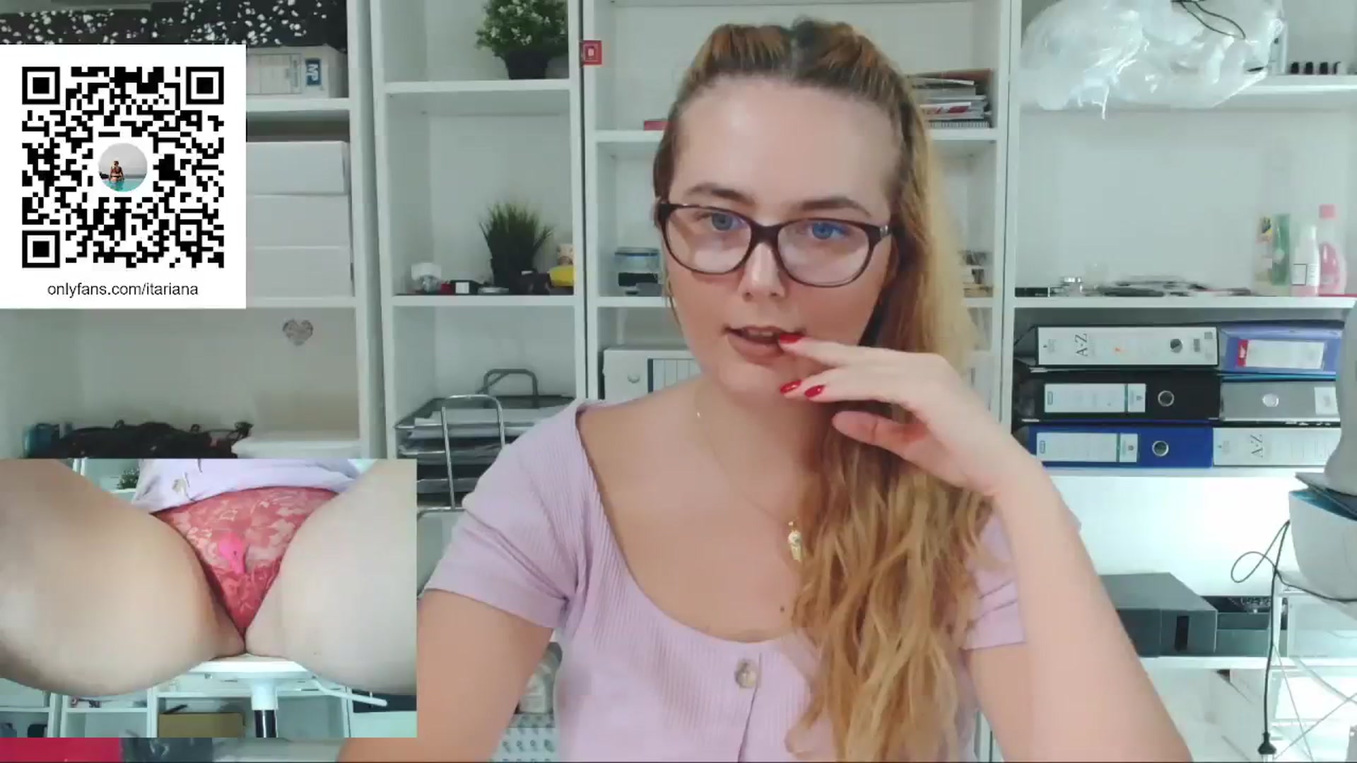 Gallery image thumbnail from IT_Ariana's myfreecams stream on, 08/17/2023, 20:14 image 3 of 20