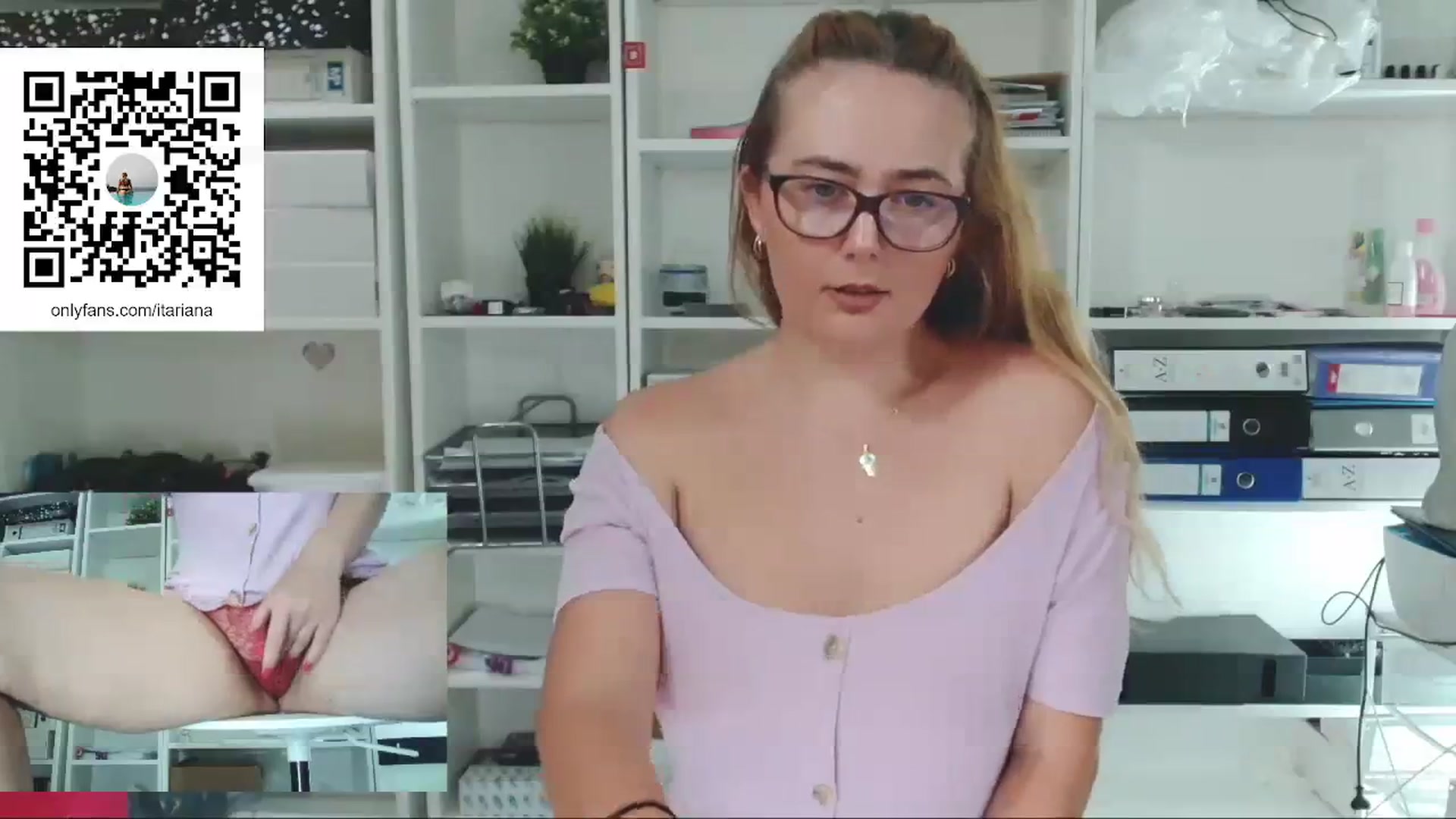 Gallery image thumbnail from IT_Ariana's myfreecams stream on, 08/17/2023, 20:14 image 5 of 20