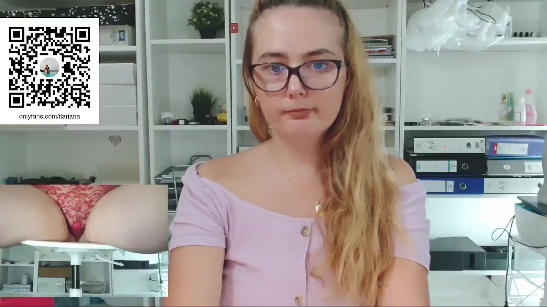 Gallery image thumbnail from IT_Ariana's myfreecams stream on, 08/17/2023, 21:18 image 17 of 20