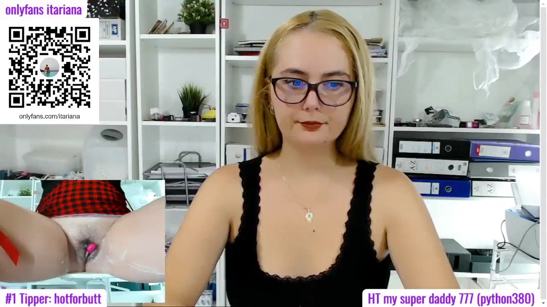 Gallery image thumbnail from IT_Ariana's myfreecams stream on, 10/06/2023, 19:22 image 7 of 20