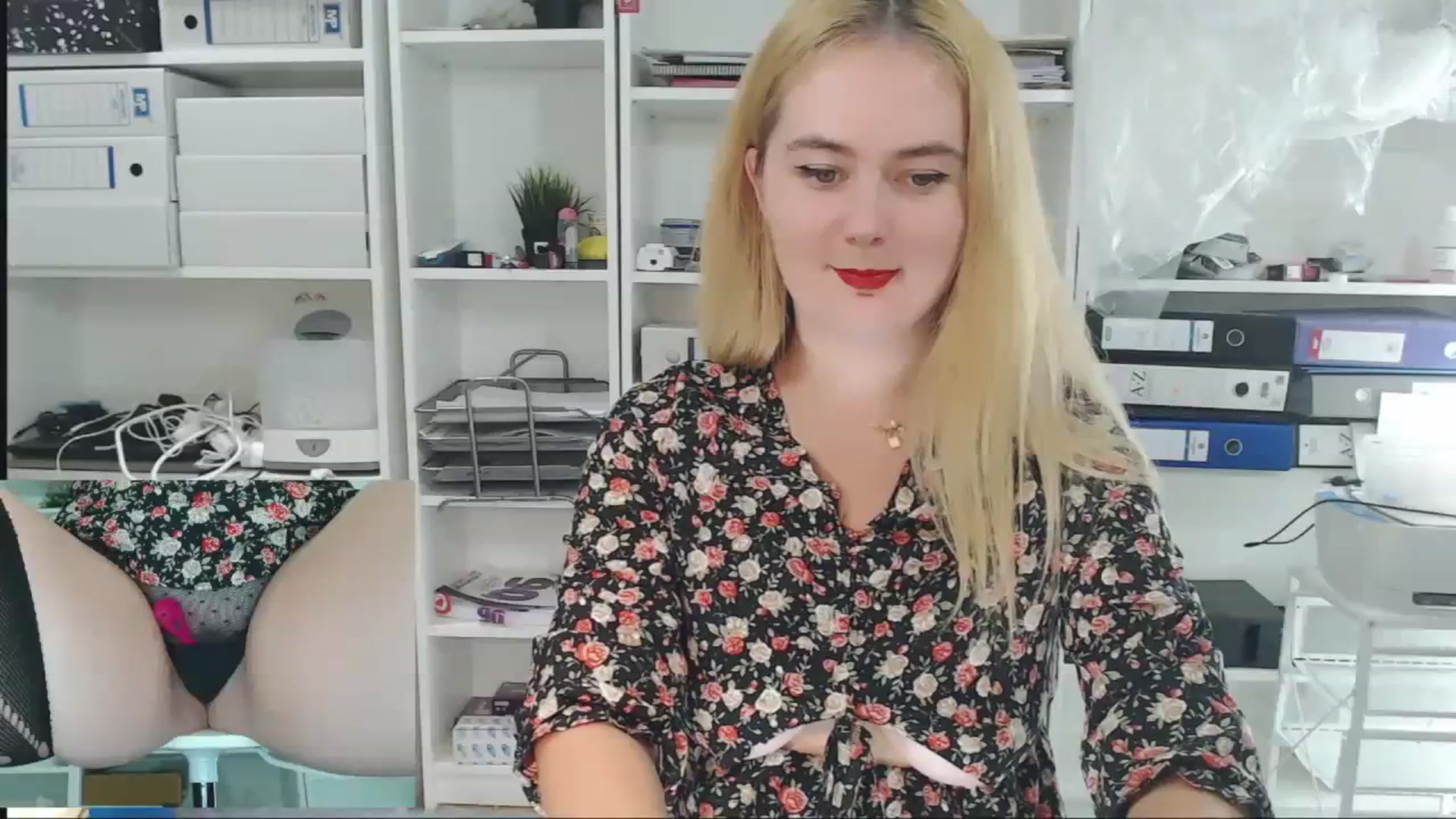 Gallery image thumbnail from IT_Ariana's myfreecams stream on, 11/02/2023, 22:12 image 1 of 20
