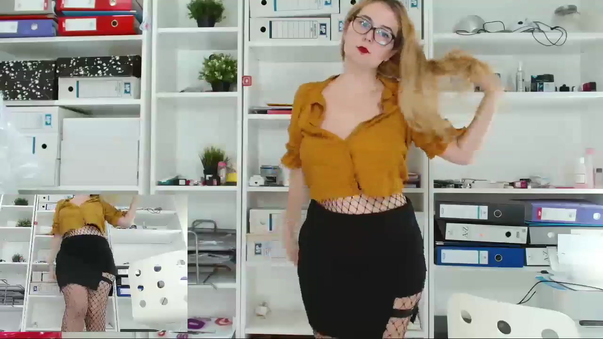 Gallery image thumbnail from IT_Ariana's myfreecams stream on, 12/04/2023, 20:27 image 11 of 20