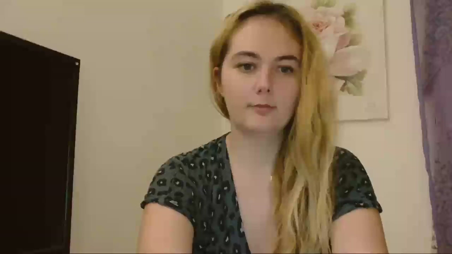 Gallery image thumbnail from IT_Ariana's myfreecams stream on, 12/06/2023, 03:16 image 13 of 20