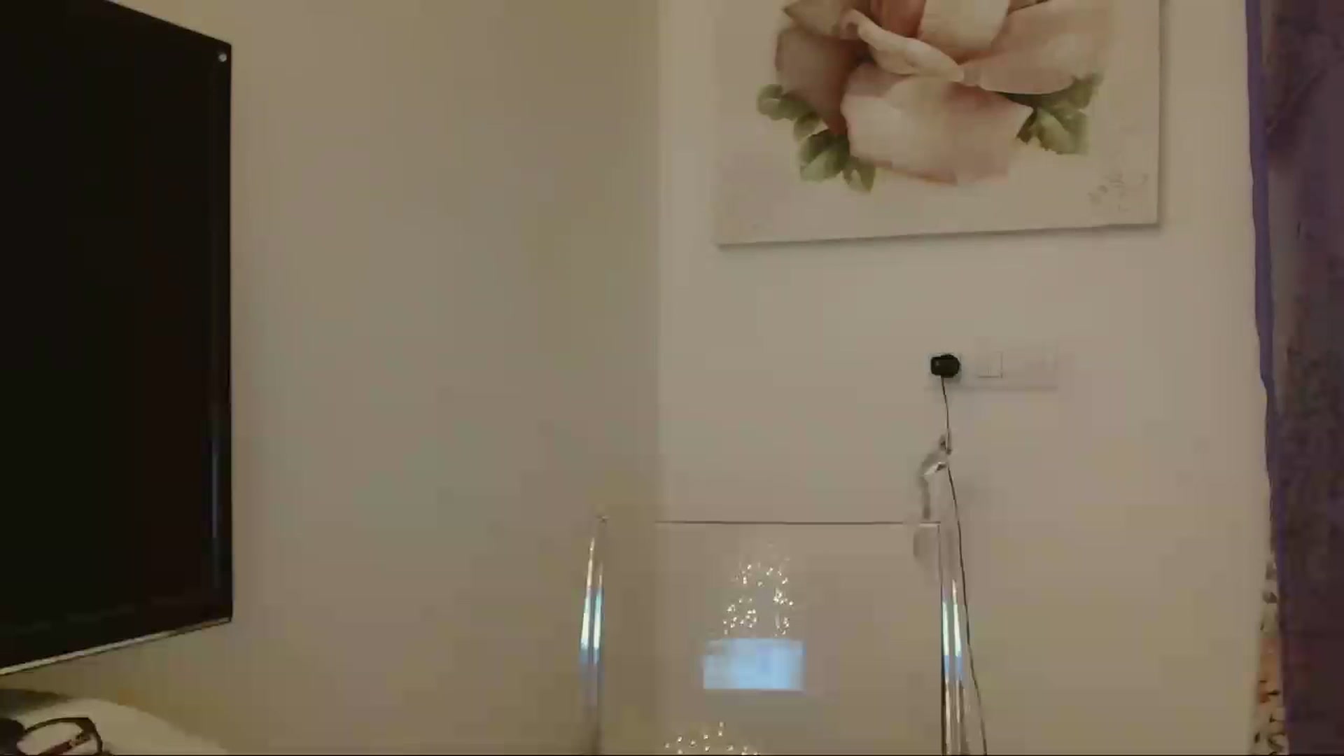 Gallery image thumbnail from IT_Ariana's myfreecams stream on, 12/06/2023, 03:16 image 14 of 20