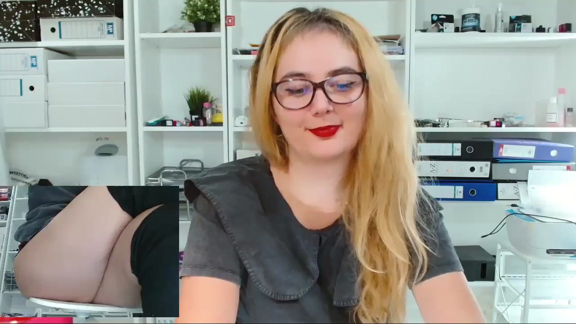 Gallery image thumbnail from IT_Ariana's myfreecams stream on, 12/13/2023, 20:17 image 20 of 20
