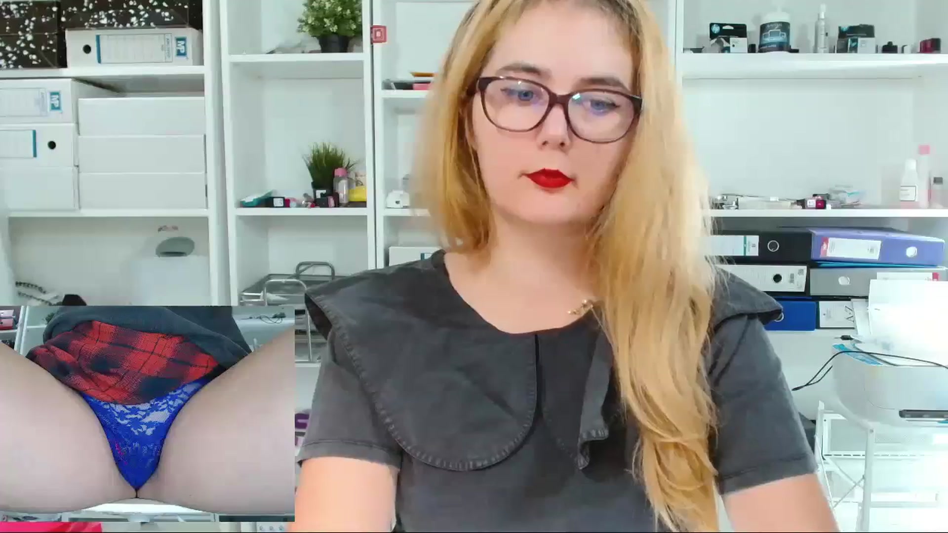 Gallery image thumbnail from IT_Ariana's myfreecams stream on, 12/13/2023, 20:17 image 4 of 20