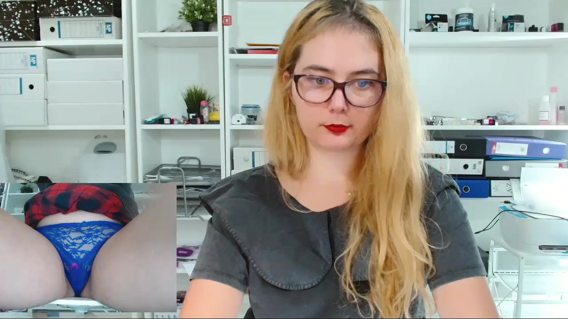 Gallery image thumbnail from IT_Ariana's myfreecams stream on, 12/13/2023, 21:52 image 12 of 20