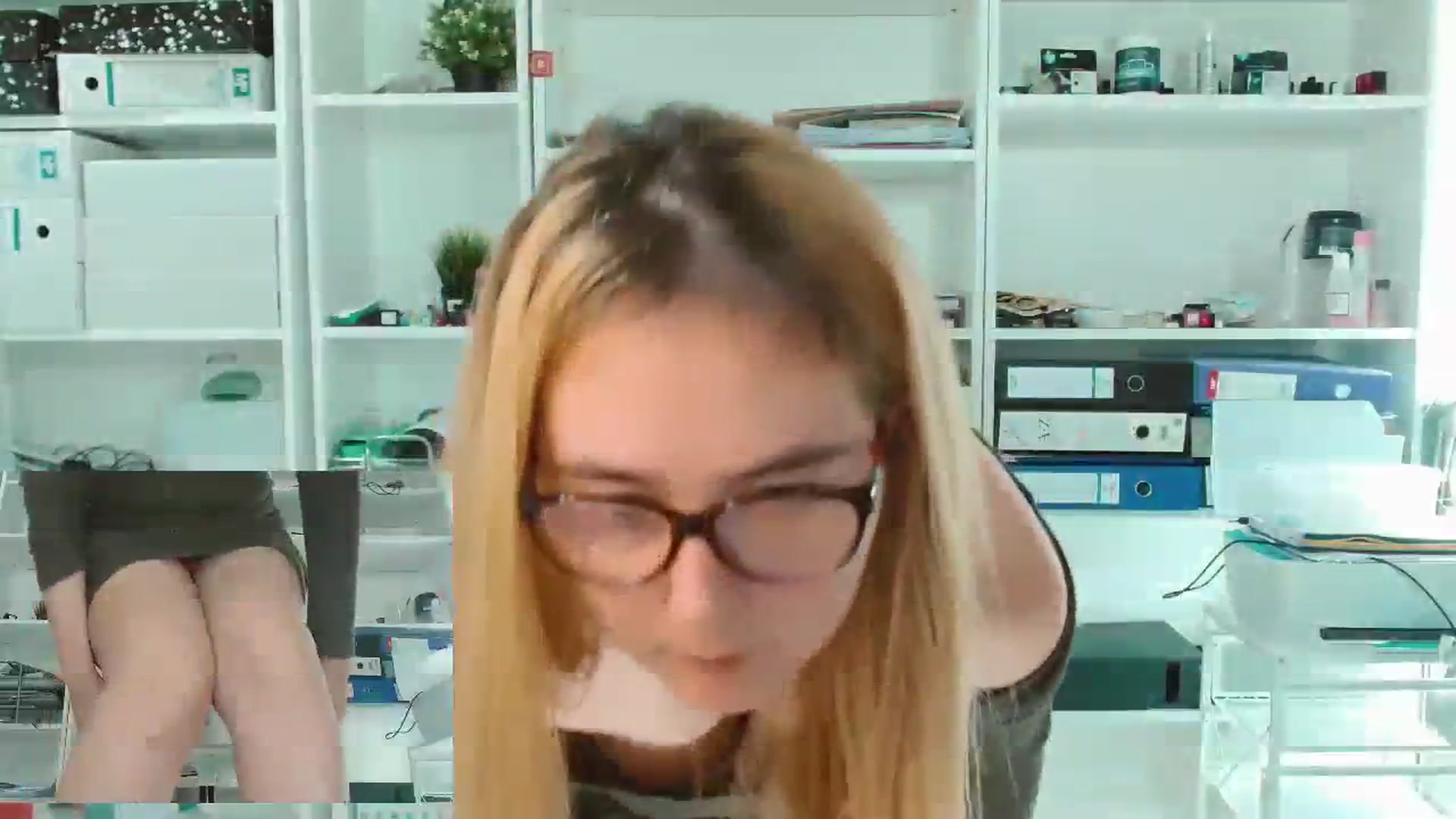 Gallery image thumbnail from IT_Ariana's myfreecams stream on, 12/18/2023, 20:04 image 20 of 20