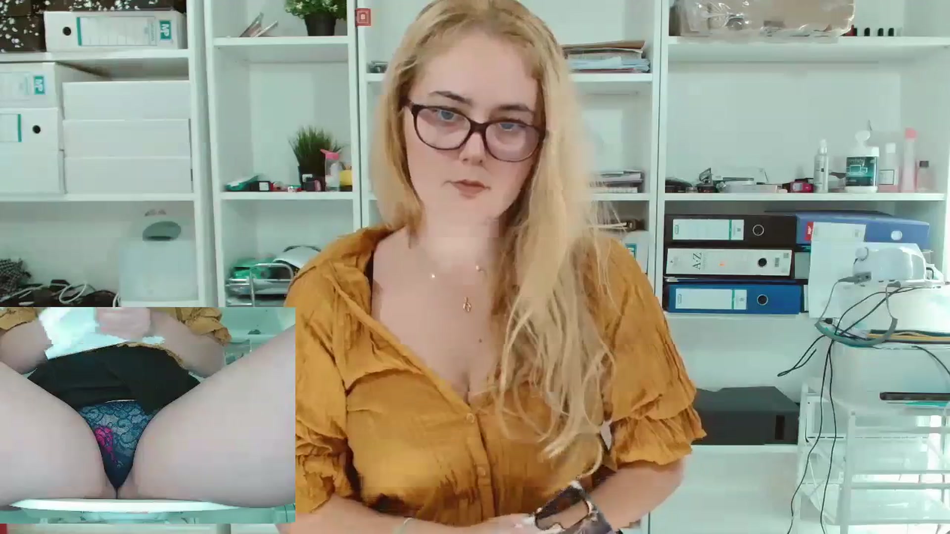Gallery image thumbnail from IT_Ariana's myfreecams stream on, 01/10/2024, 22:40 image 4 of 20