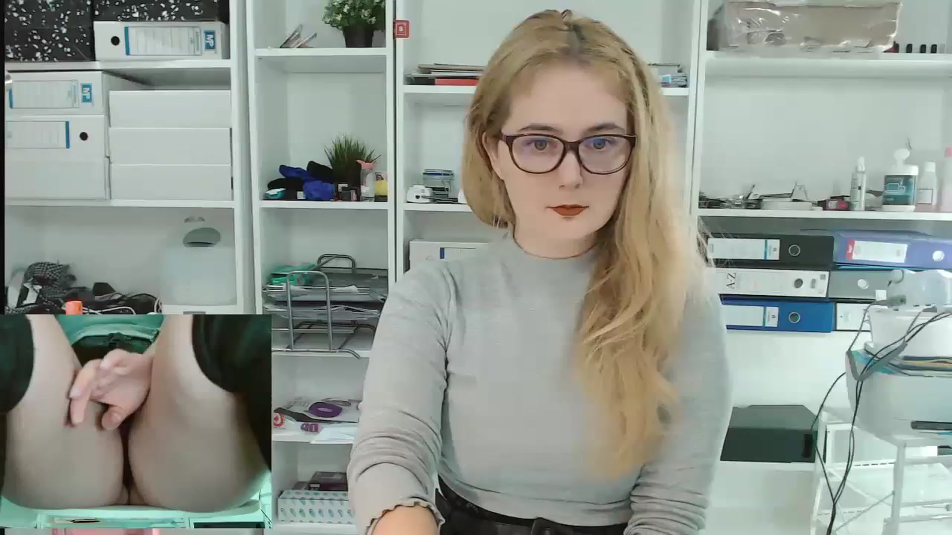 Gallery image thumbnail from IT_Ariana's myfreecams stream on, 01/24/2024, 19:36 image 2 of 20