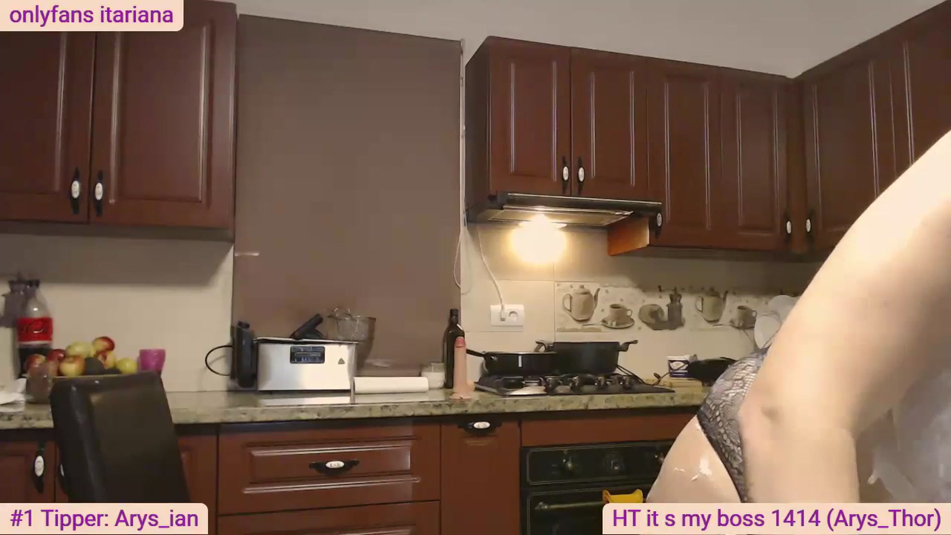 Gallery image thumbnail from IT_Ariana's myfreecams stream on, 03/22/2024, 21:17 image 5 of 20