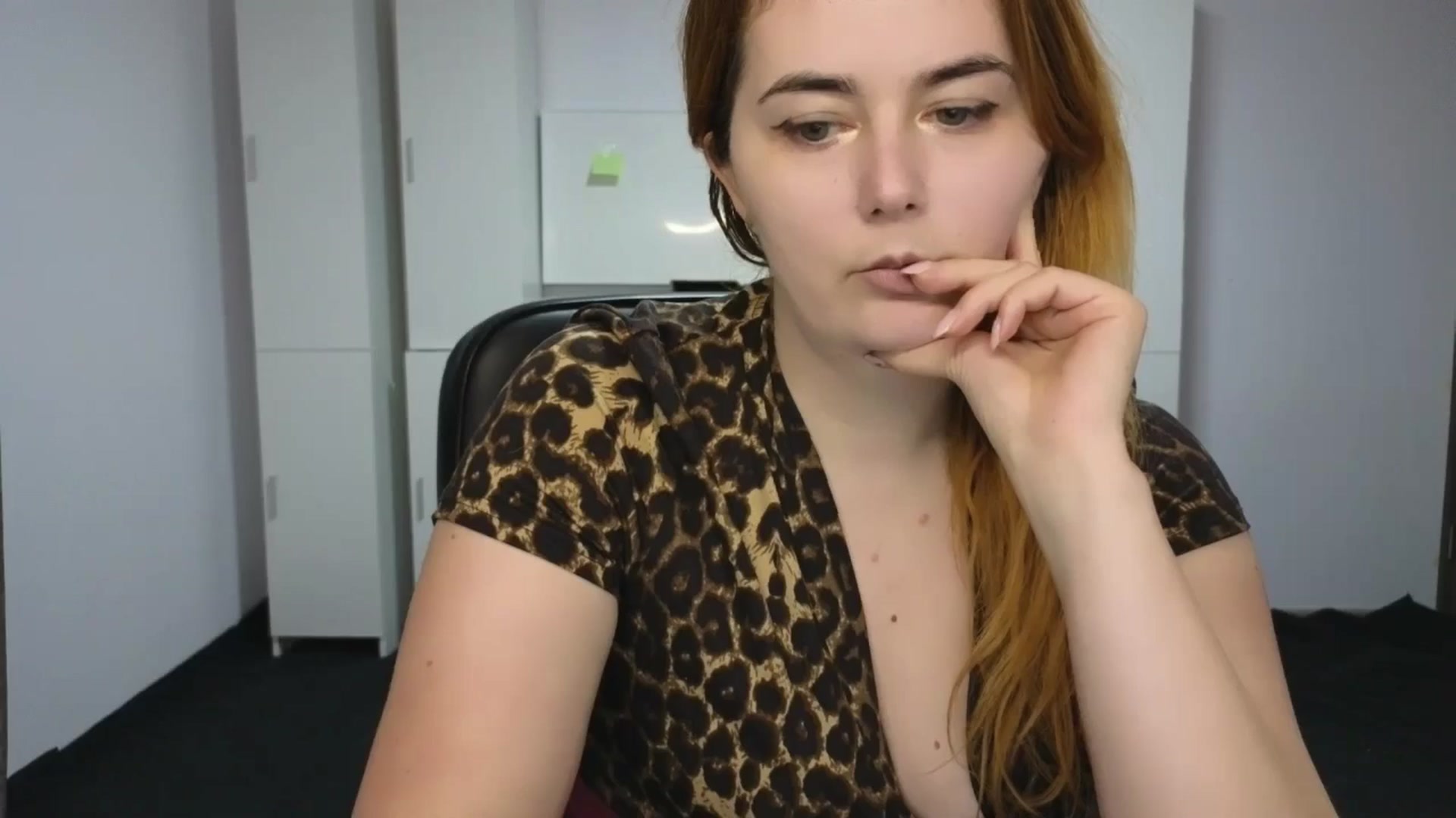 Gallery image thumbnail from IT_Ariana's myfreecams stream on, 04/29/2025, 18:49 image 17 of 20