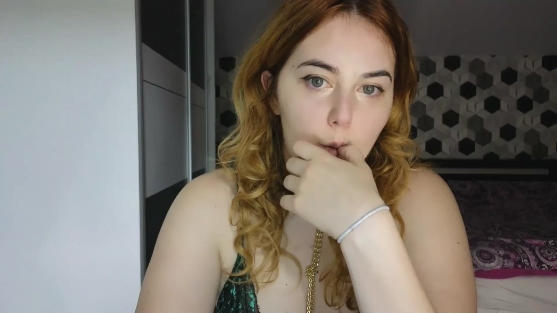 Gallery image thumbnail from IT_Ariana's myfreecams stream on, 05/12/2025, 20:39 image 6 of 20