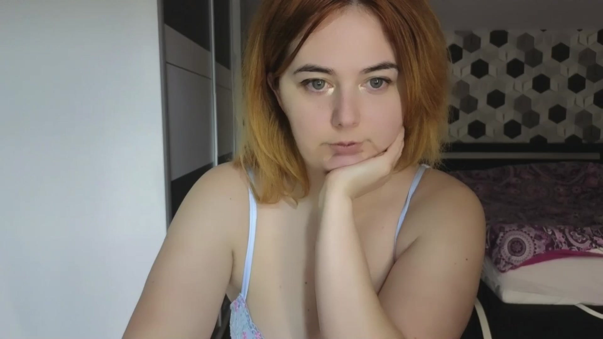 Gallery image thumbnail from IT_Ariana's myfreecams stream on, 05/15/2025, 21:53 image 14 of 20