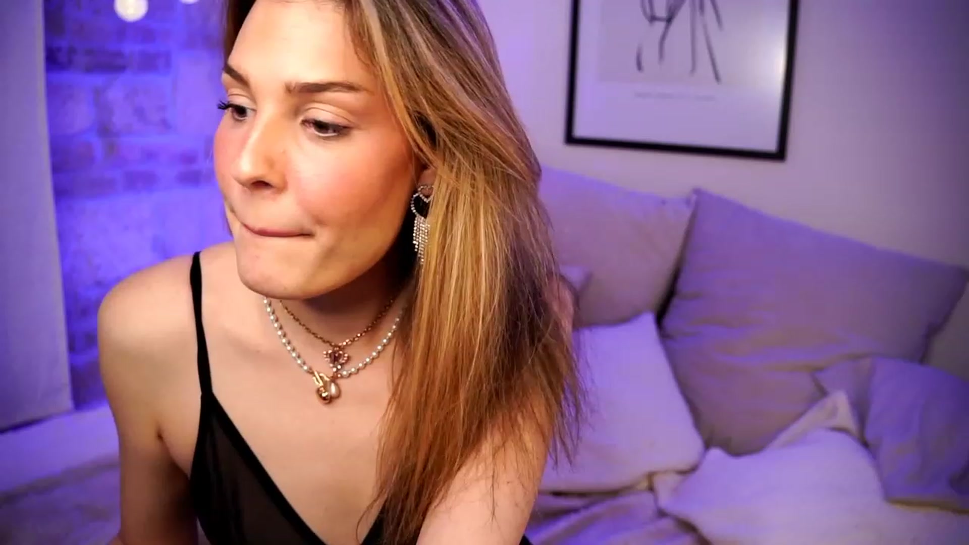 Gallery image thumbnail from ITakeUrBreath's myfreecams stream on, 02/16/2023, 02:01 image 18 of 20