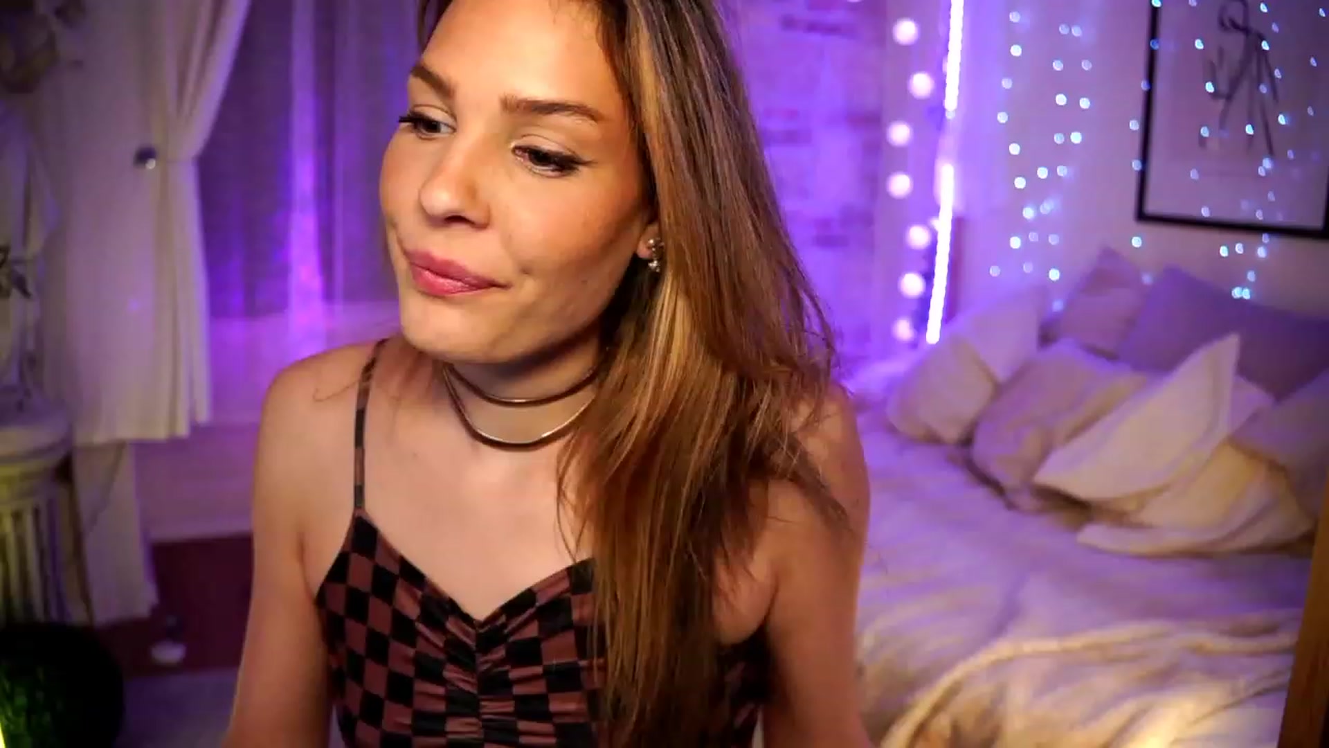 Gallery image thumbnail from ITakeUrBreath's myfreecams stream on, 03/08/2023, 04:22 image 1 of 20