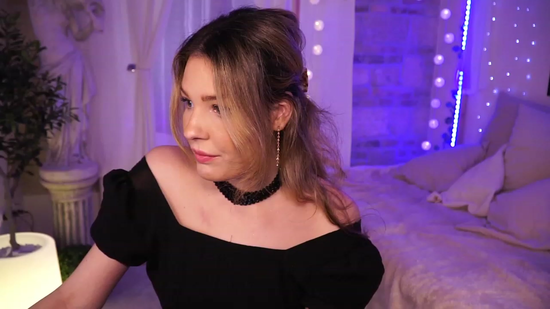 Gallery image thumbnail from ITakeUrBreath's myfreecams stream on, 03/12/2023, 09:37 image 1 of 20