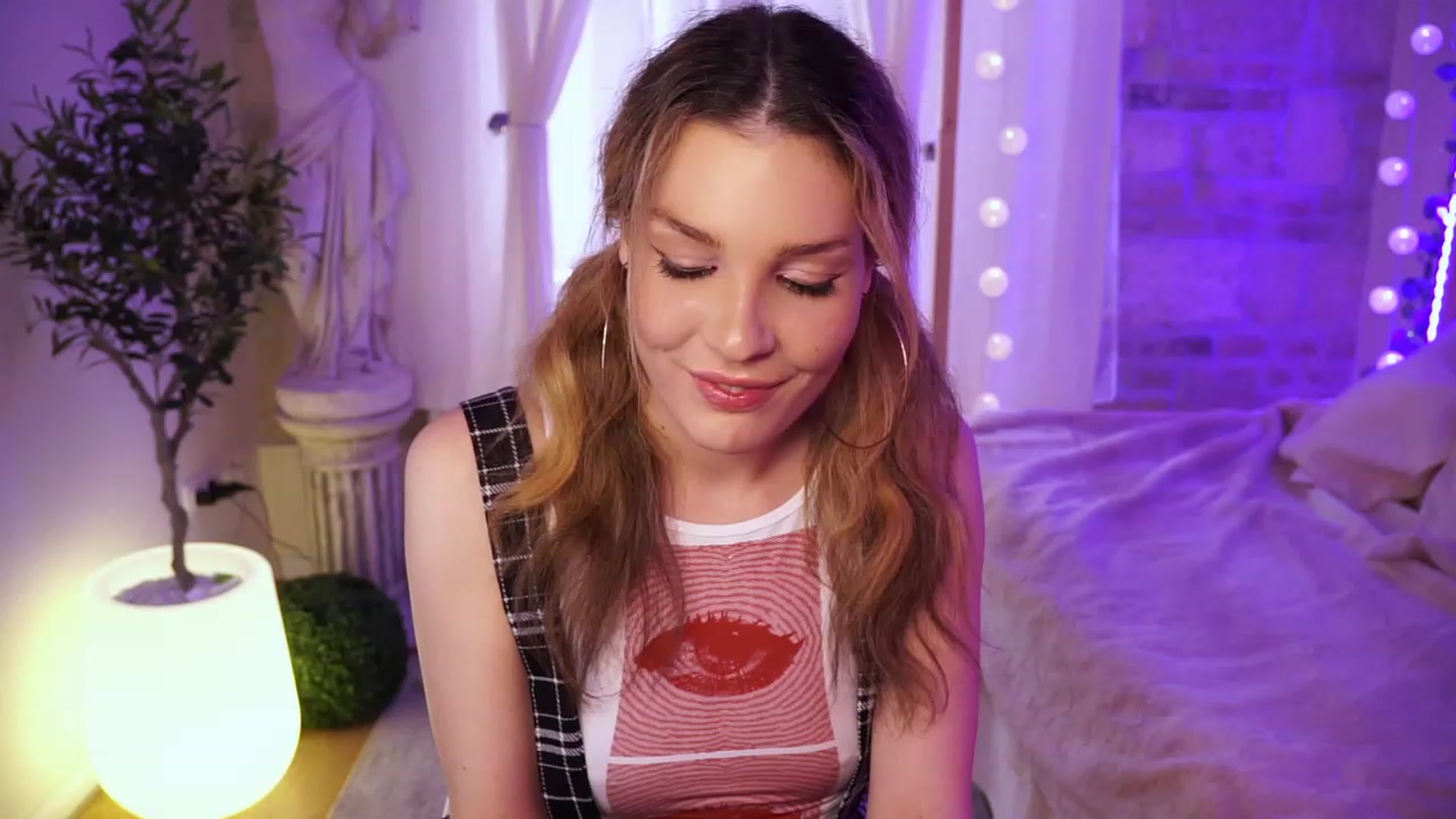 Gallery image thumbnail from ITakeUrBreath's myfreecams stream on, 03/18/2023, 07:44 image 2 of 20