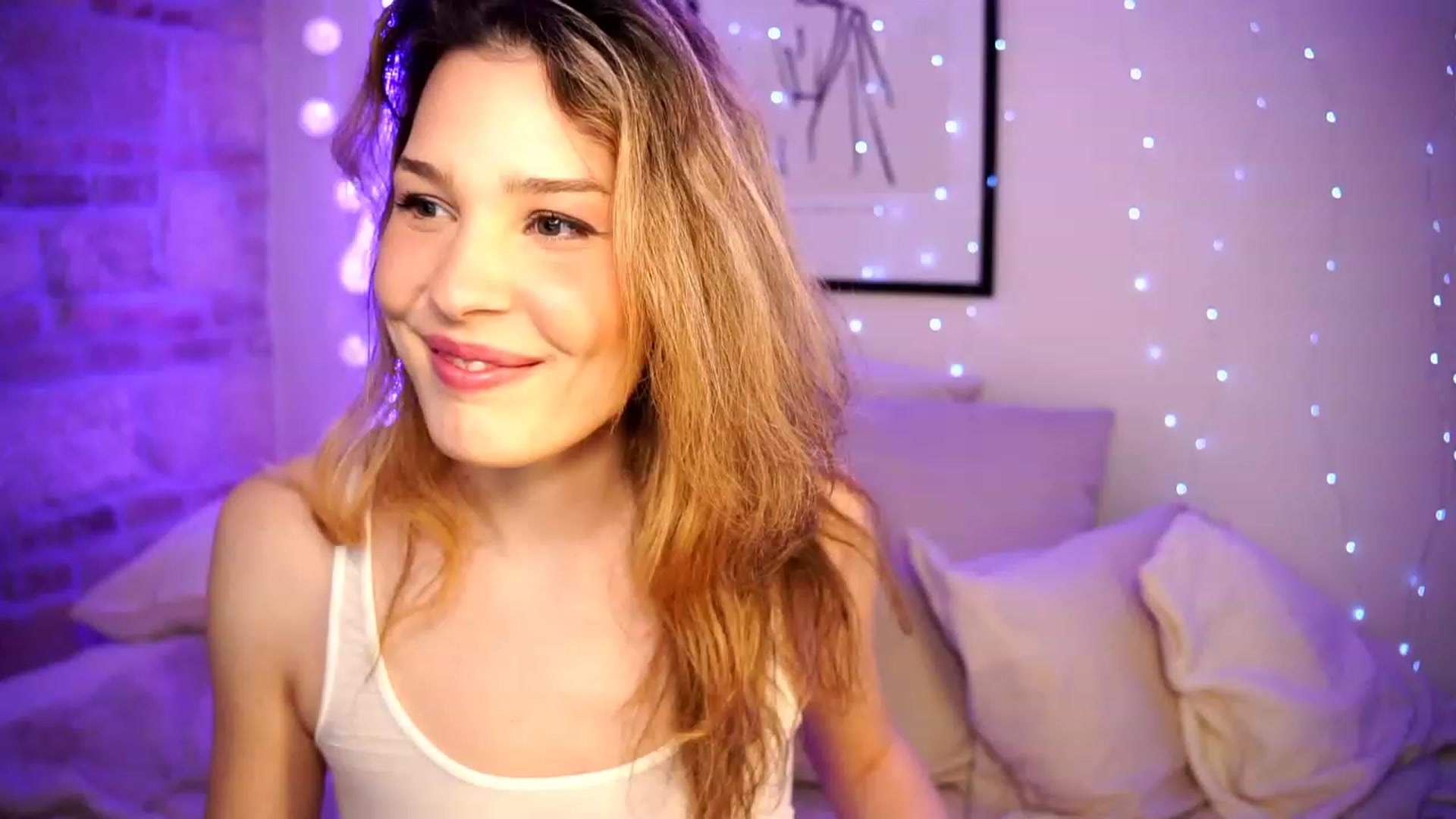 Gallery image thumbnail from ITakeUrBreath's myfreecams stream on, 03/30/2023, 15:02 image 3 of 20