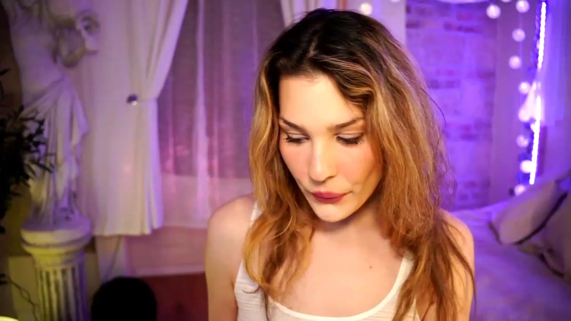 Gallery image thumbnail from ITakeUrBreath's myfreecams stream on, 03/30/2023, 17:31 image 7 of 20