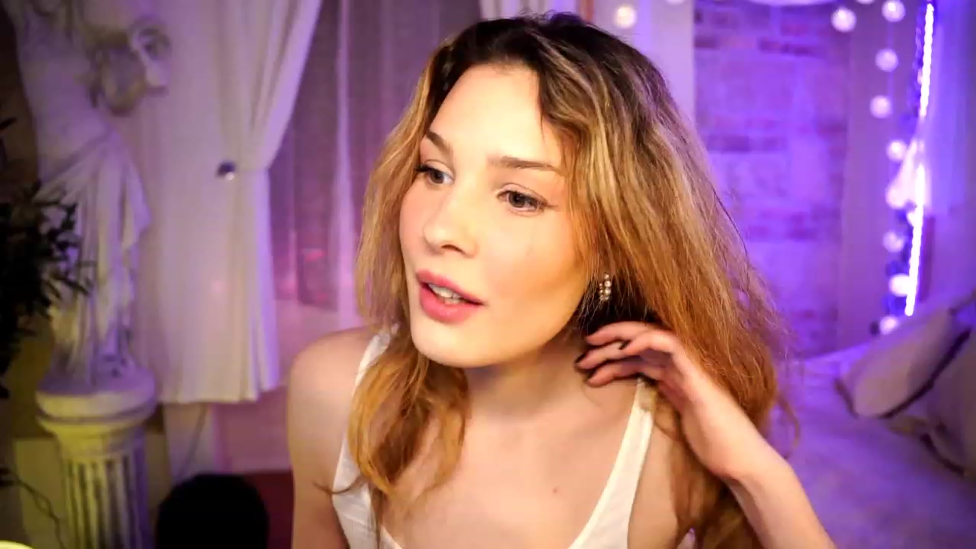 Gallery image thumbnail from ITakeUrBreath's myfreecams stream on, 03/30/2023, 17:31 image 20 of 20