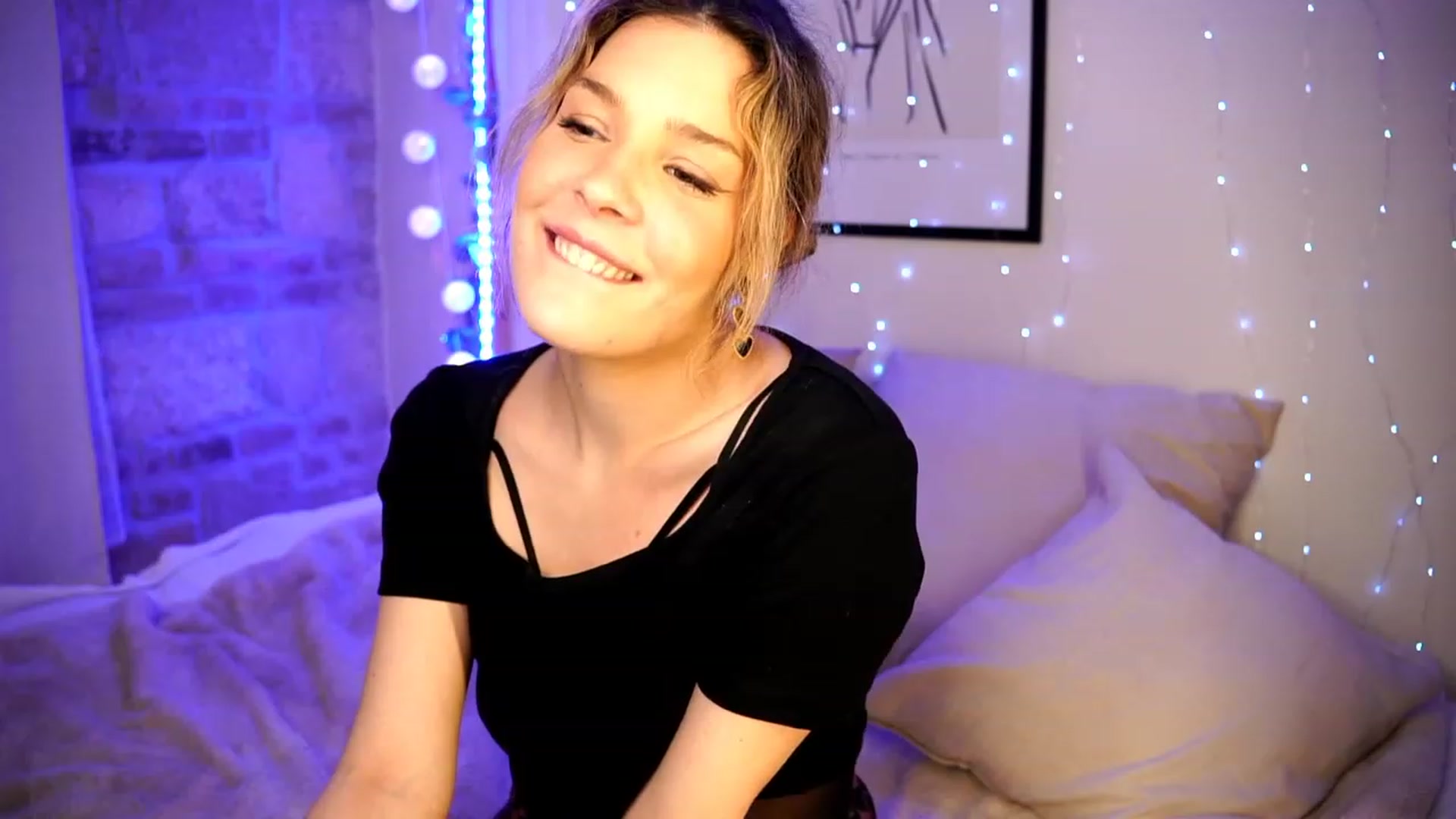 Gallery image thumbnail from ITakeUrBreath's myfreecams stream on, 04/05/2023, 03:02 image 15 of 20