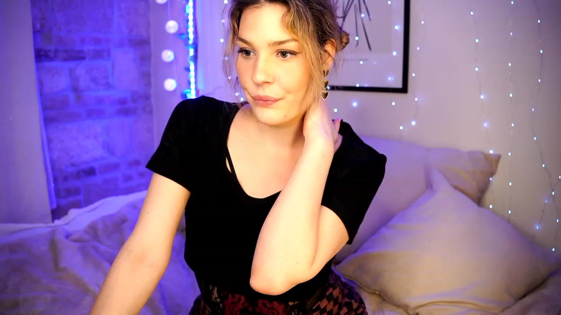 Gallery image thumbnail from ITakeUrBreath's myfreecams stream on, 04/05/2023, 03:02 image 12 of 20