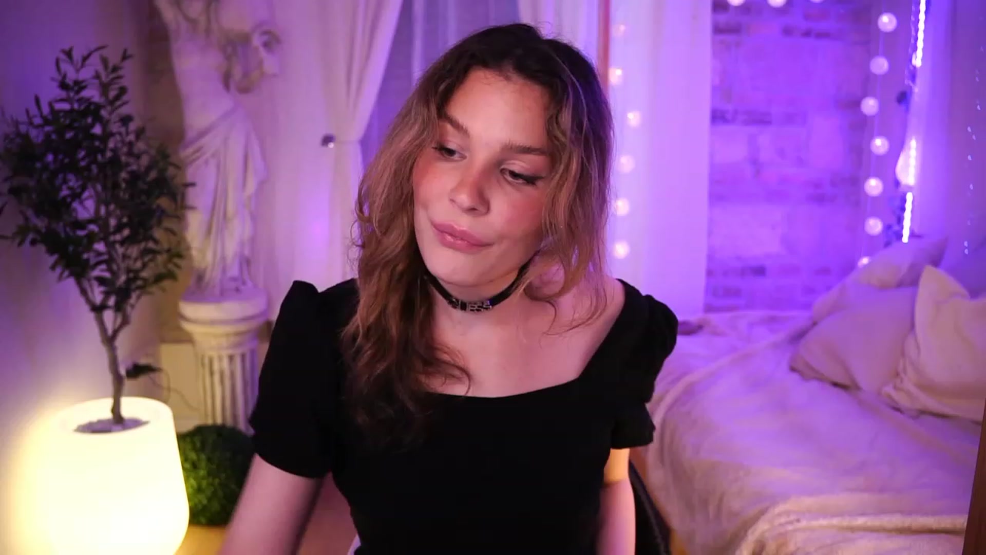 Gallery image thumbnail from ITakeUrBreath's myfreecams stream on, 05/23/2023, 04:48 image 3 of 20