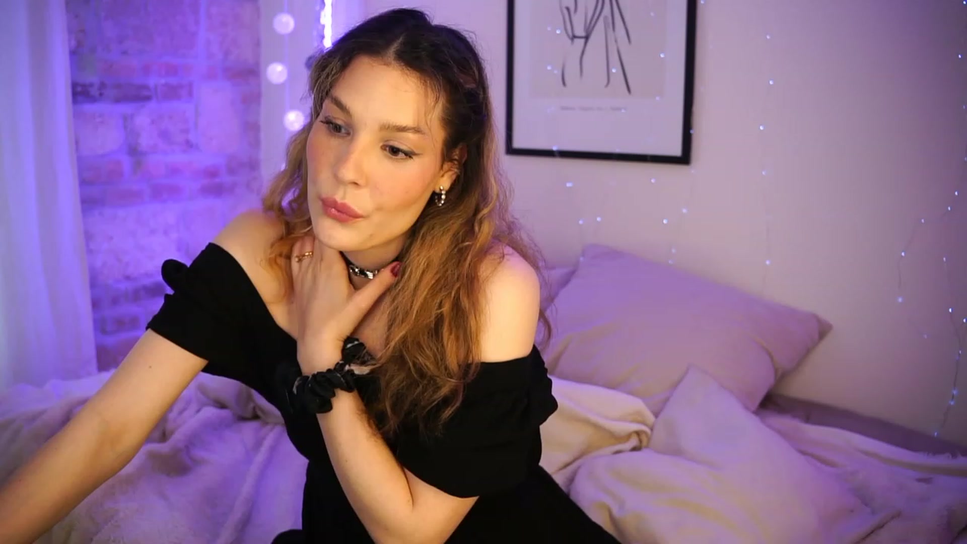 Gallery image thumbnail from ITakeUrBreath's myfreecams stream on, 05/23/2023, 06:16 image 9 of 20