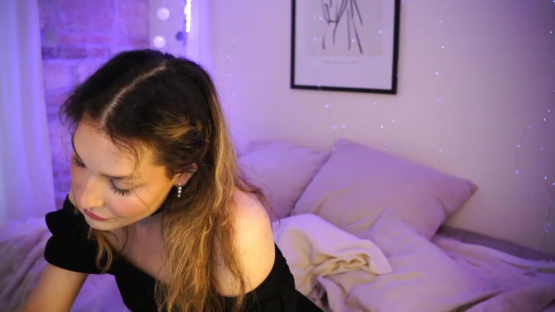 Gallery image thumbnail from ITakeUrBreath's myfreecams stream on, 05/23/2023, 06:16 image 7 of 20