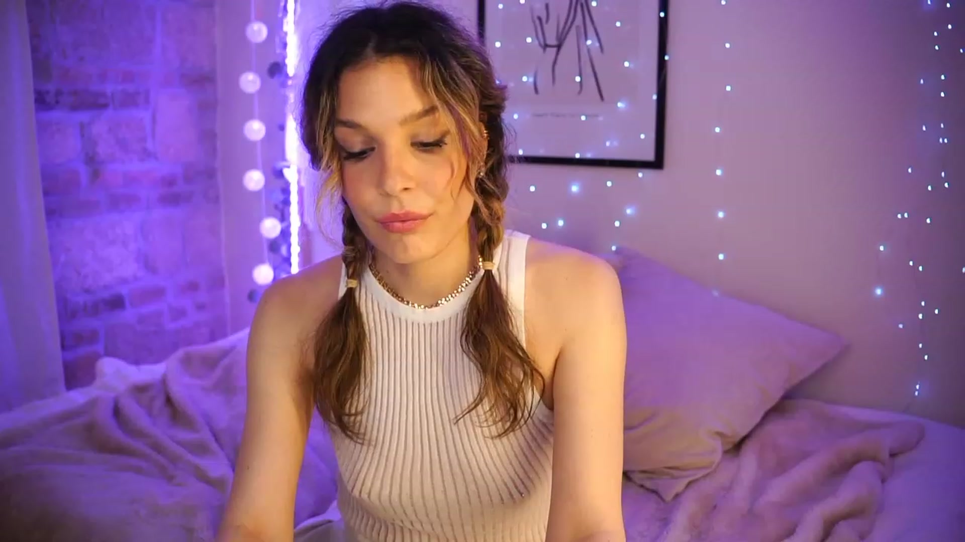 Gallery image thumbnail from ITakeUrBreath's myfreecams stream on, 05/24/2023, 05:18 image 10 of 20
