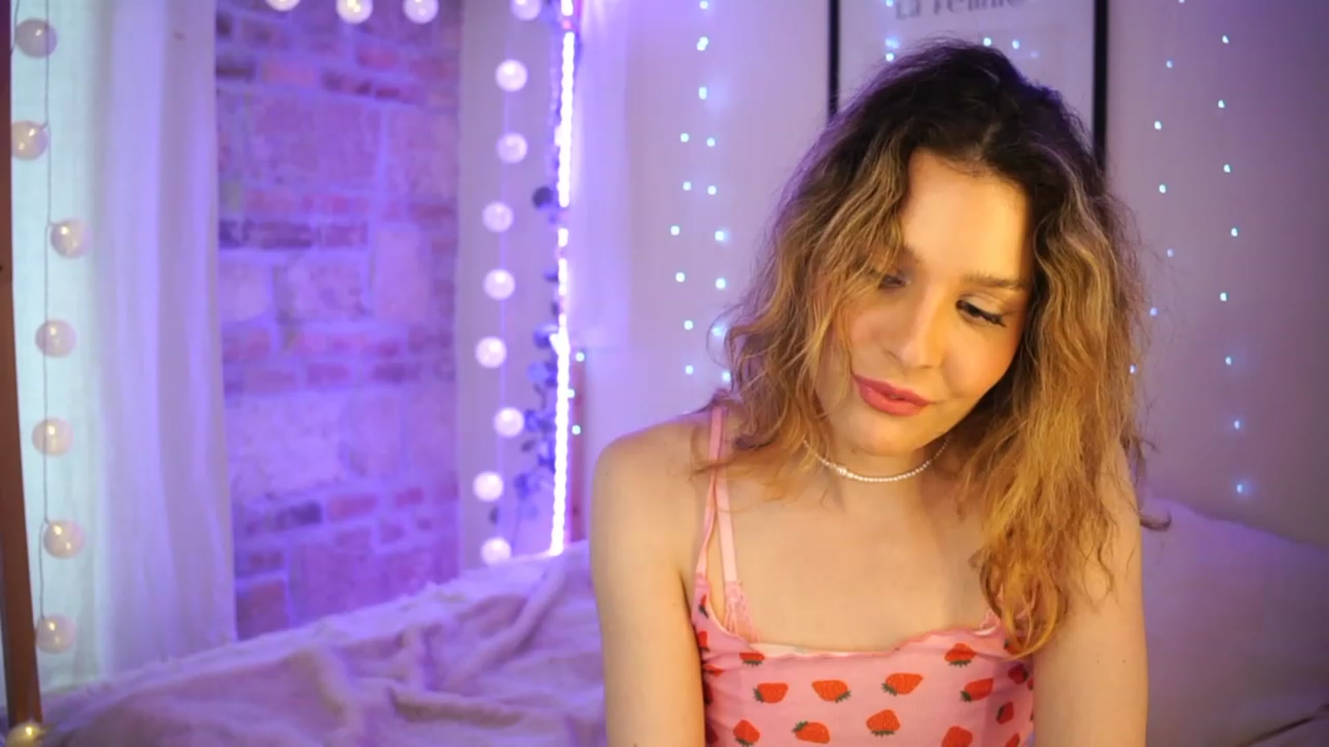 Gallery image thumbnail from ITakeUrBreath's myfreecams stream on, 05/31/2023, 06:36 image 5 of 20