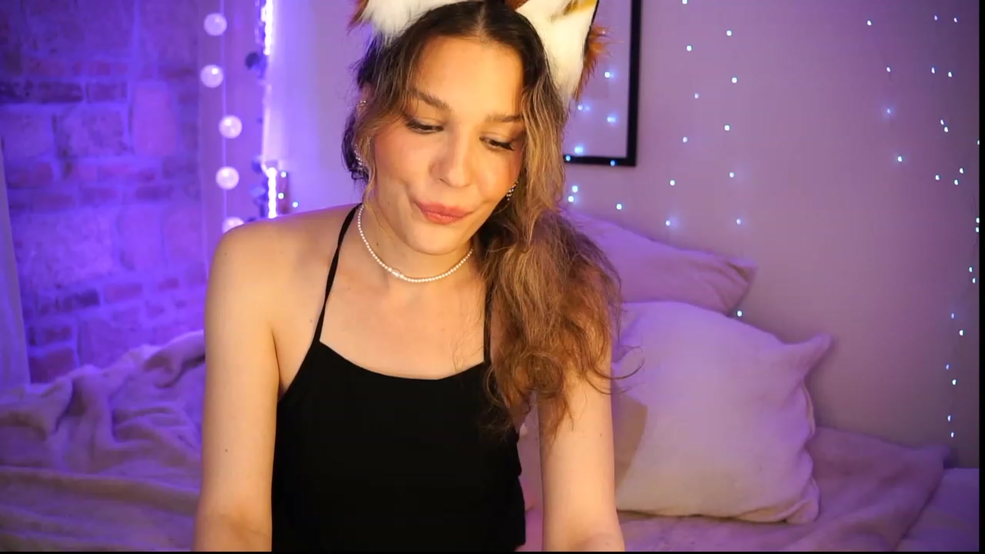 Gallery image thumbnail from ITakeUrBreath's myfreecams stream on, 06/17/2023, 04:16 image 3 of 20