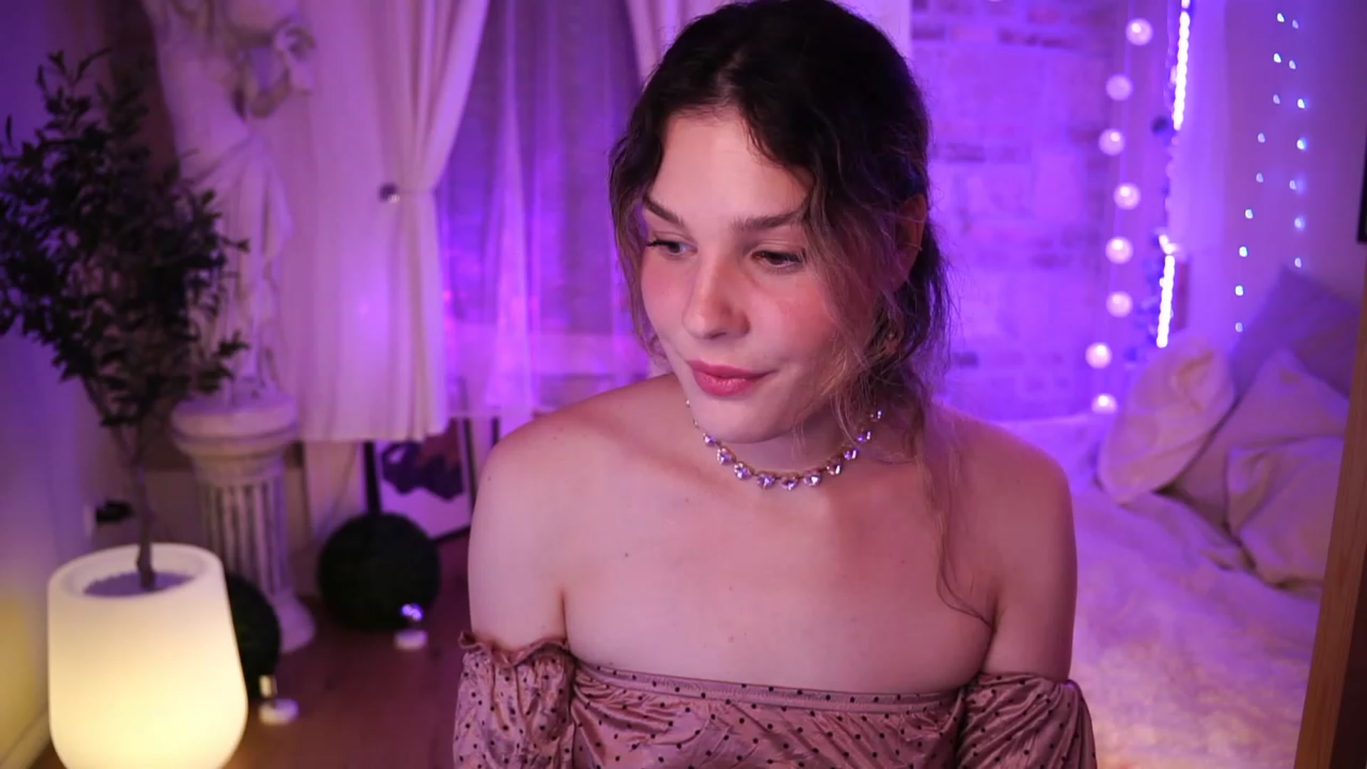 Gallery image thumbnail from ITakeUrBreath's myfreecams stream on, 07/29/2023, 01:55 image 18 of 20