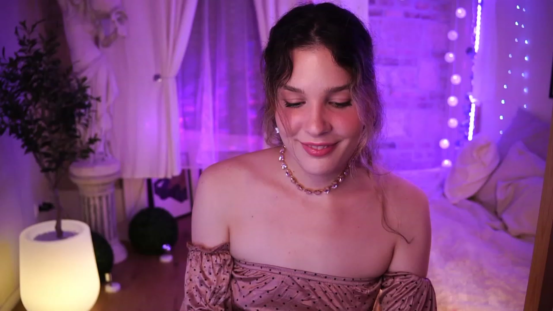 Gallery image thumbnail from ITakeUrBreath's myfreecams stream on, 07/29/2023, 01:55 image 15 of 20