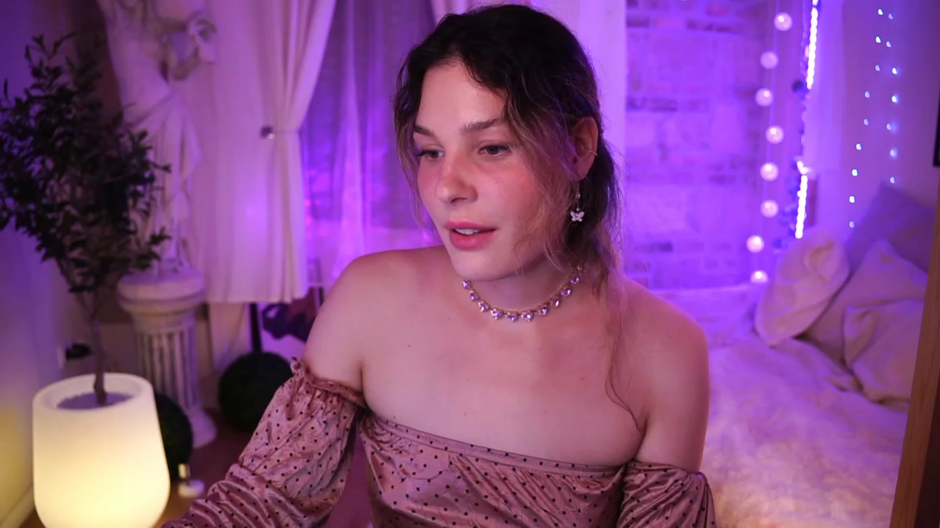 Gallery image thumbnail from ITakeUrBreath's myfreecams stream on, 07/29/2023, 01:55 image 19 of 20