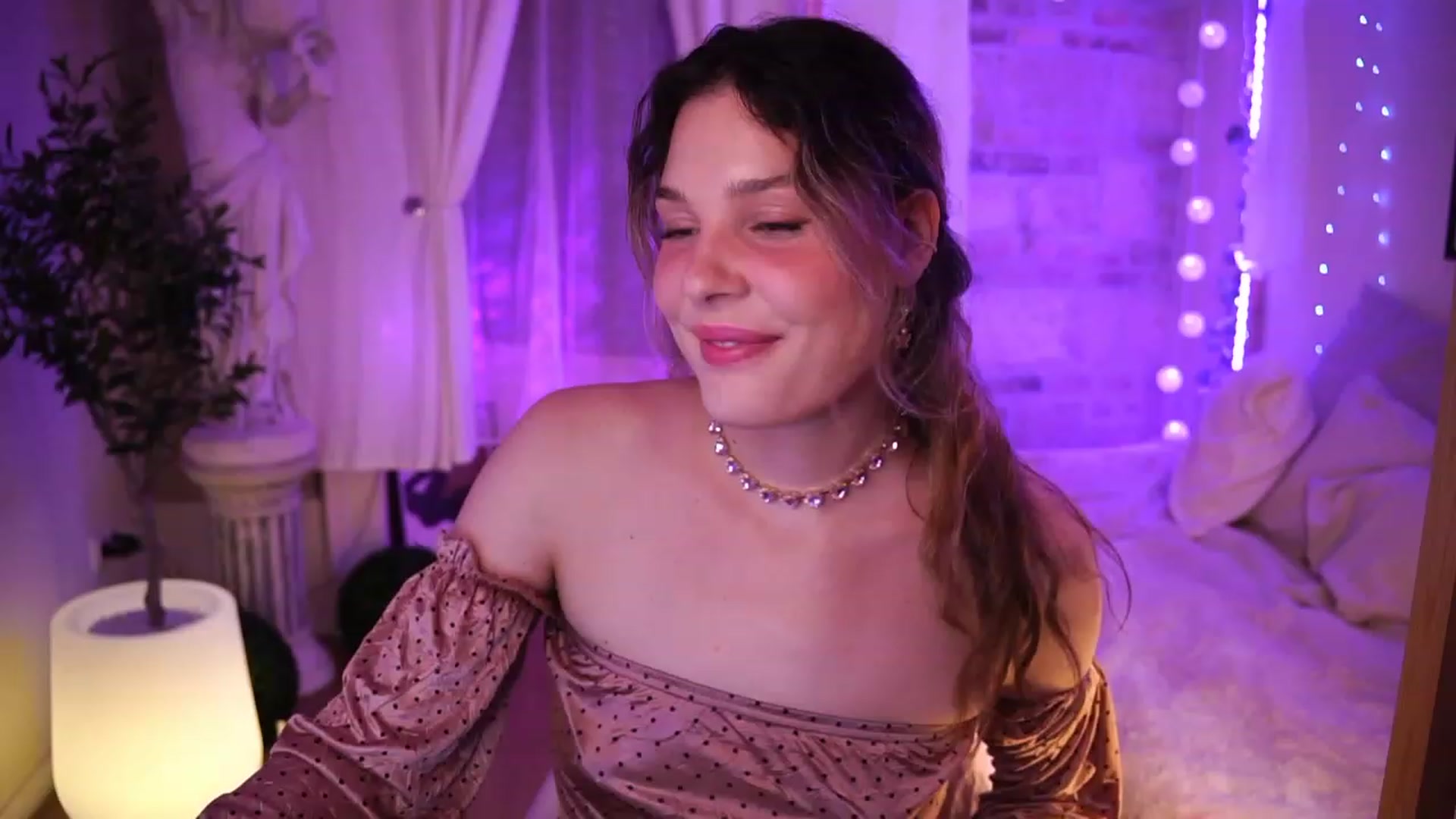 Gallery image thumbnail from ITakeUrBreath's myfreecams stream on, 07/29/2023, 01:55 image 2 of 20