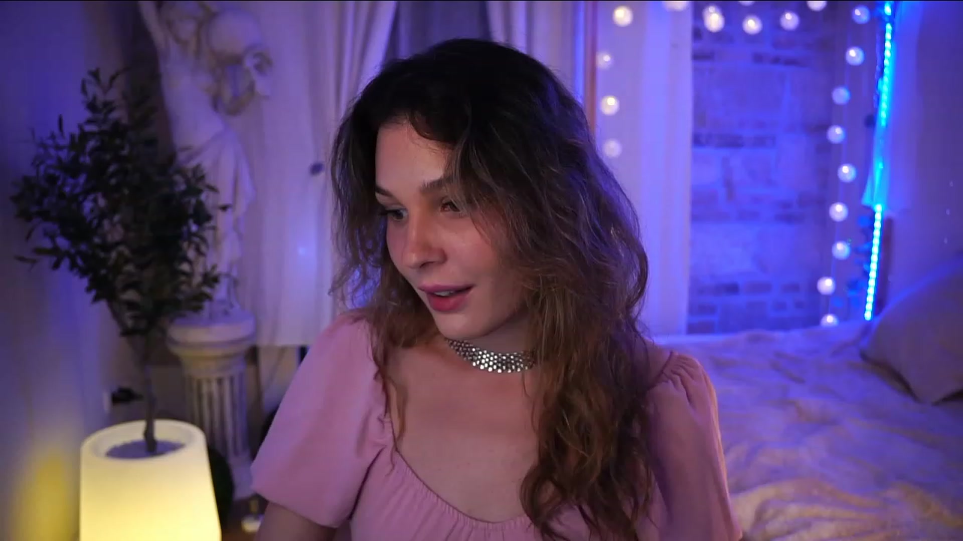 Gallery image thumbnail from ITakeUrBreath's myfreecams stream on, 08/03/2023, 02:08 image 9 of 20