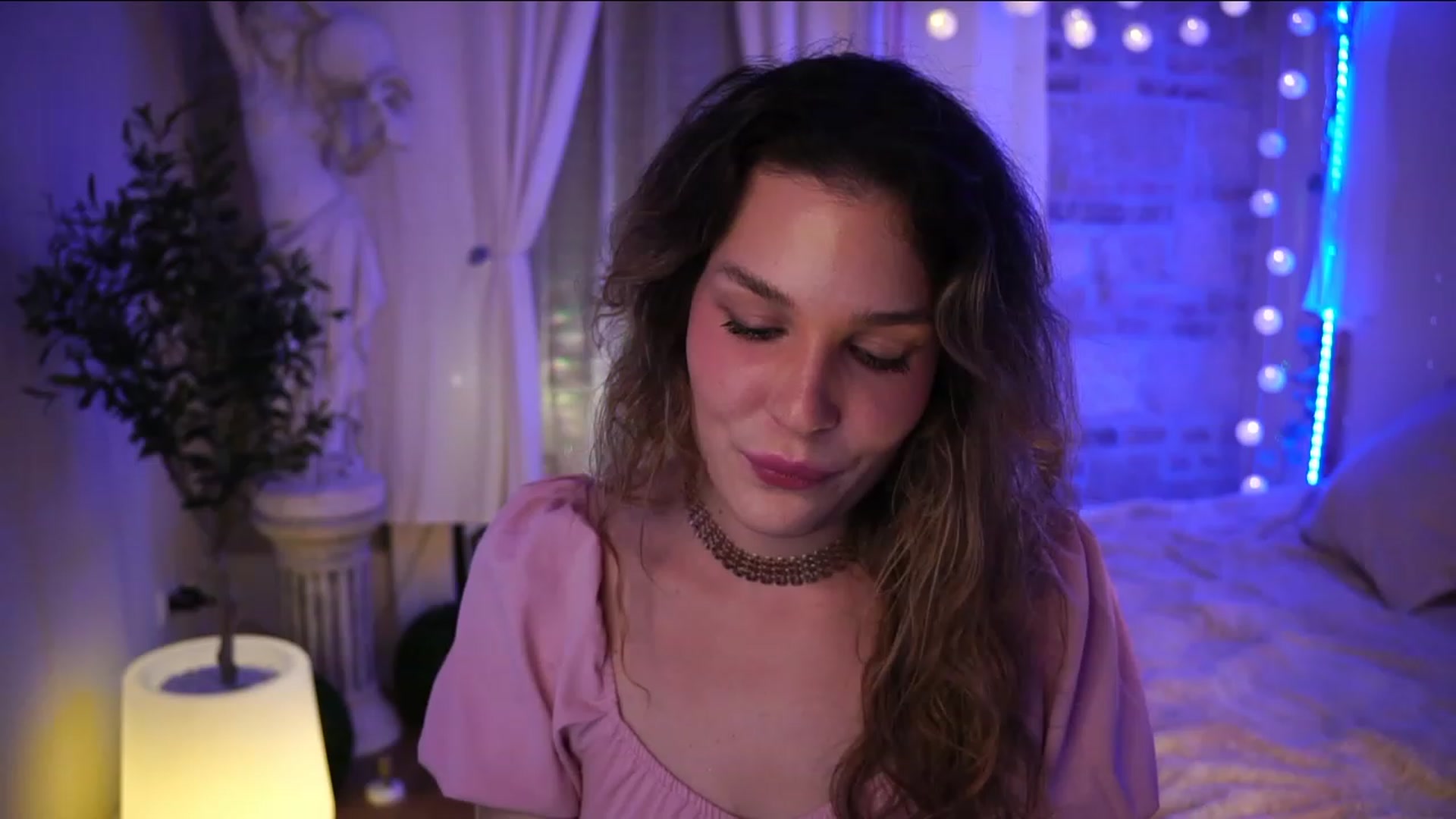 Gallery image thumbnail from ITakeUrBreath's myfreecams stream on, 08/03/2023, 02:08 image 5 of 20