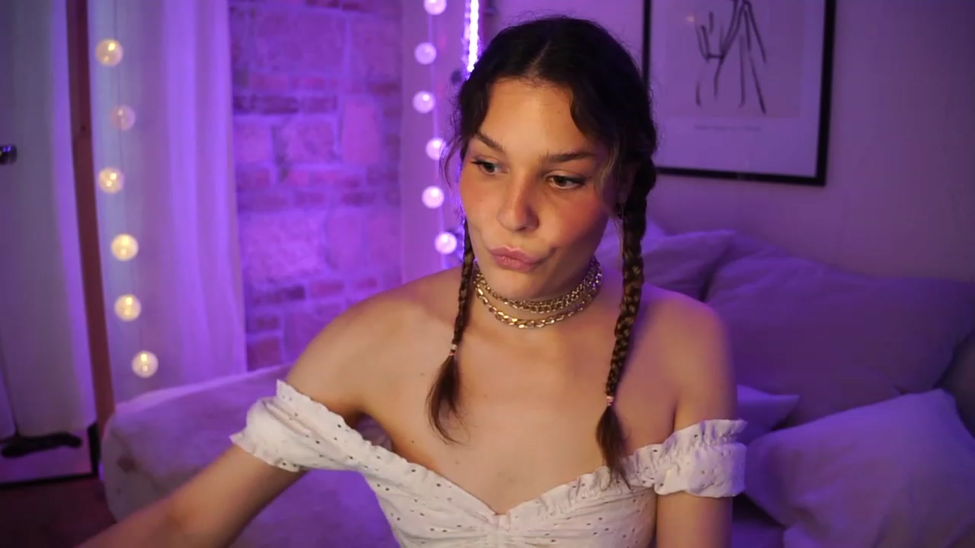 Gallery image thumbnail from ITakeUrBreath's myfreecams stream on, 08/24/2023, 06:39 image 16 of 20