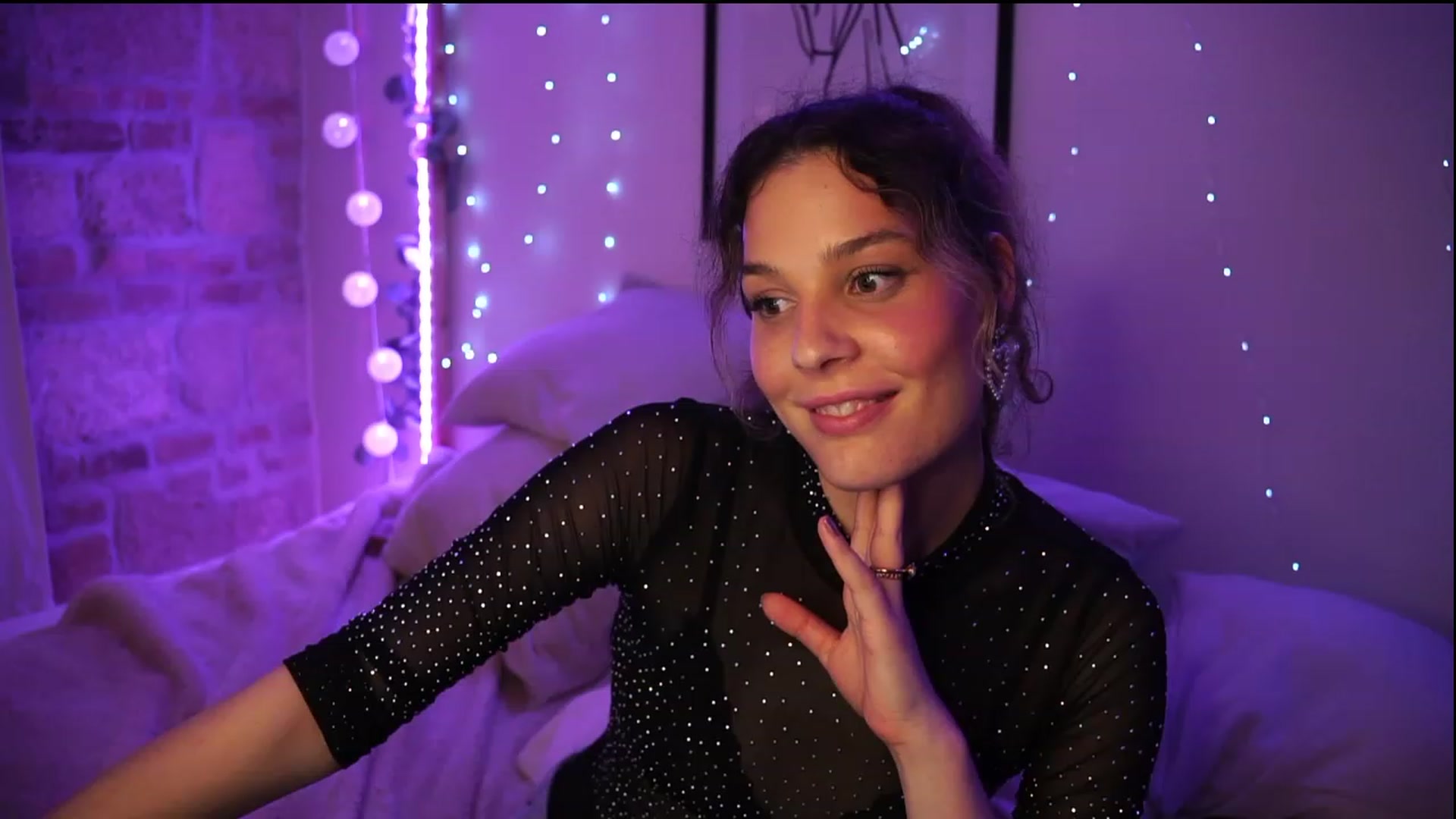 Gallery image thumbnail from ITakeUrBreath's myfreecams stream on, 08/26/2023, 02:59 image 11 of 20