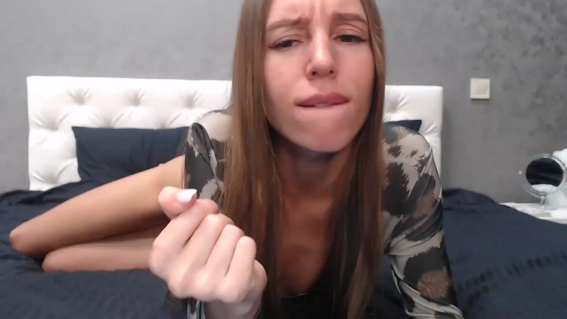 Gallery image thumbnail from I_am_Alexa's myfreecams stream on, 04/24/2023, 19:10 image 11 of 20