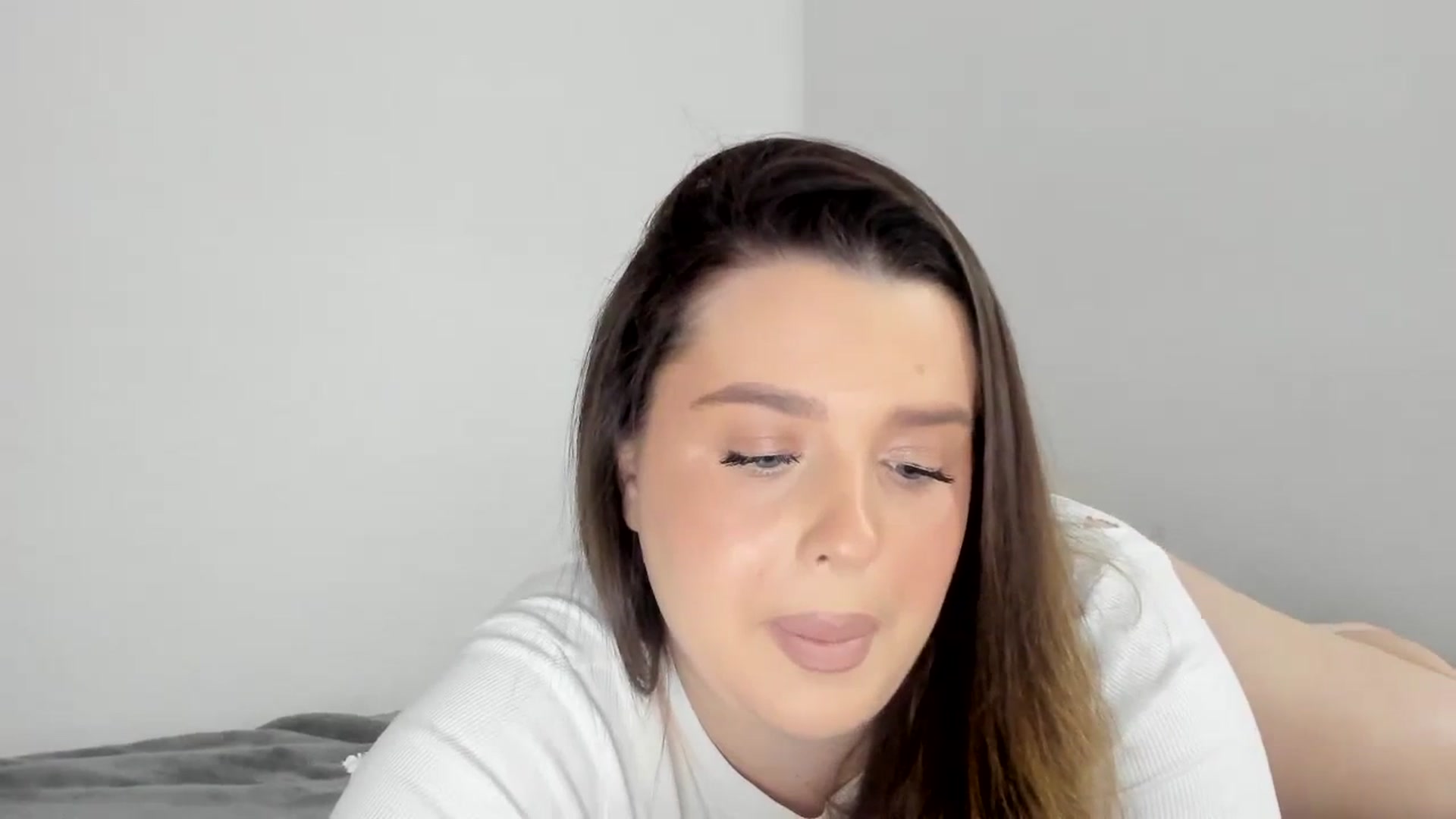 Gallery image thumbnail from IamAlishaBaby's myfreecams stream on, 03/23/2024, 23:51 image 7 of 20