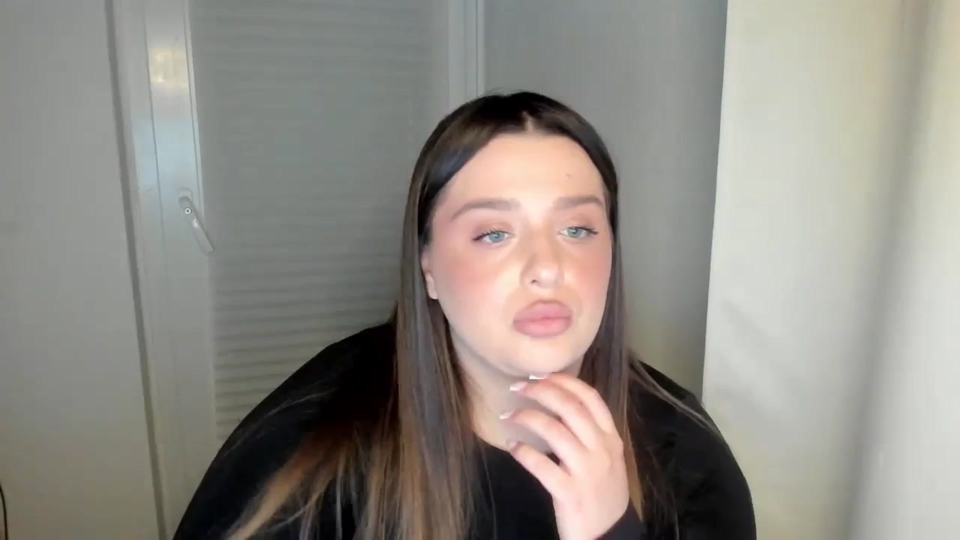 Gallery image thumbnail from IamAlishaBaby's myfreecams stream on, 03/24/2024, 21:19 image 15 of 20