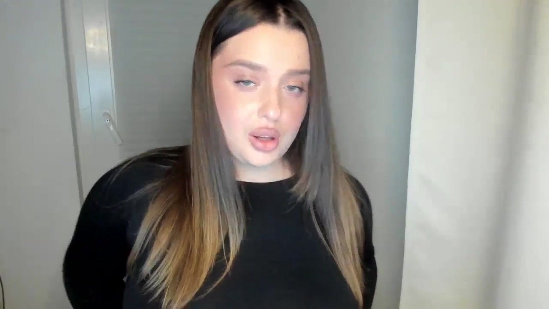 Gallery image thumbnail from IamAlishaBaby's myfreecams stream on, 03/24/2024, 21:19 image 10 of 20