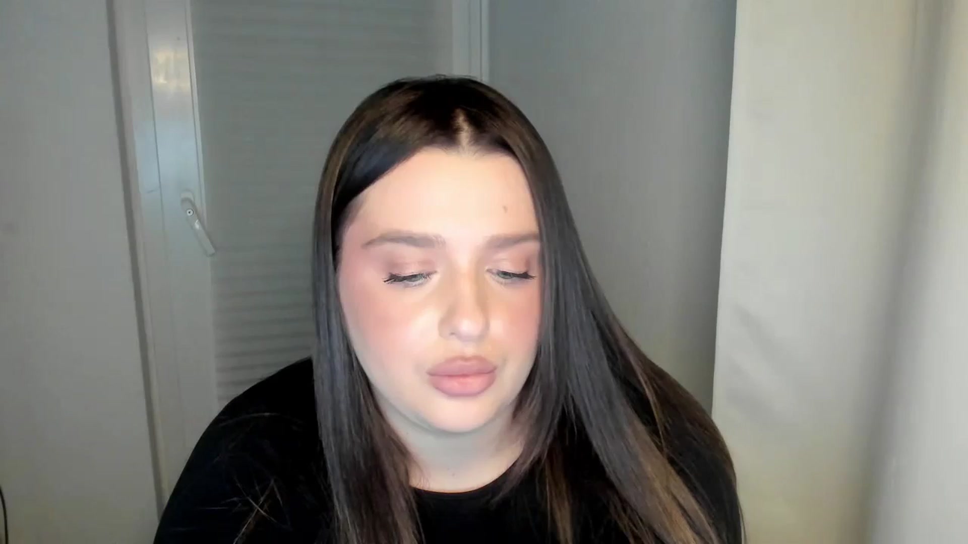 Gallery image thumbnail from IamAlishaBaby's myfreecams stream on, 03/24/2024, 21:19 image 11 of 20