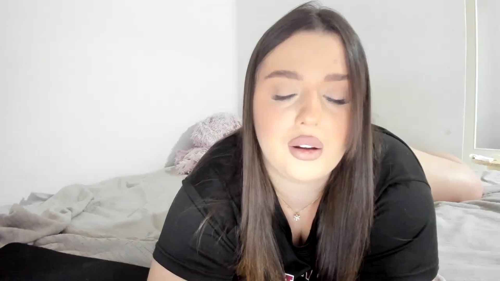 Gallery image thumbnail from IamAlishaBaby's myfreecams stream on, 06/01/2024, 20:11 image 4 of 20