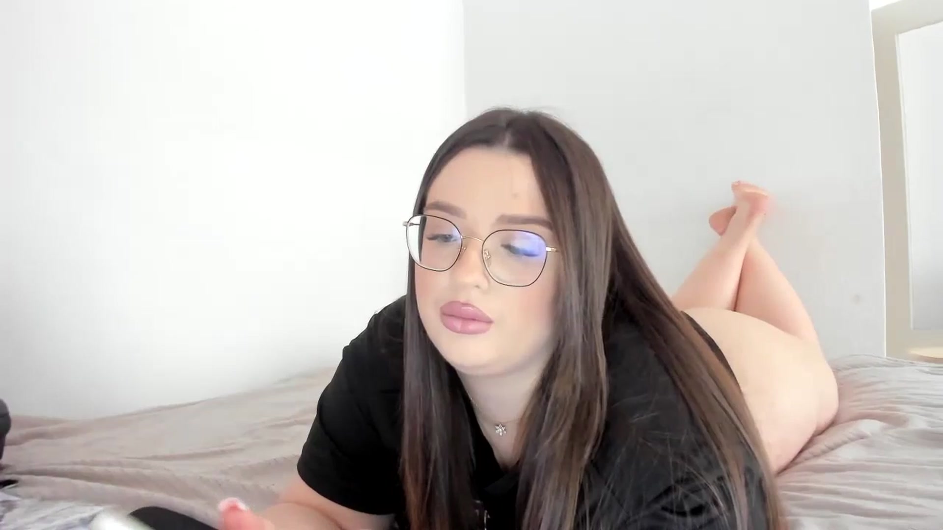 Gallery image thumbnail from IamAlishaBaby's myfreecams stream on, 06/04/2024, 14:54 image 12 of 20