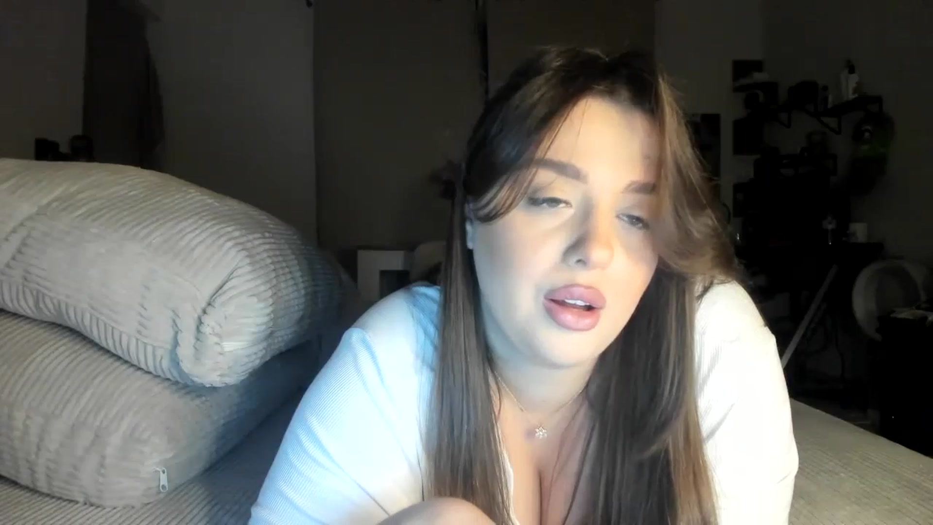 Gallery image thumbnail from IamAlishaBaby's myfreecams stream on, 06/18/2024, 22:41 image 8 of 20